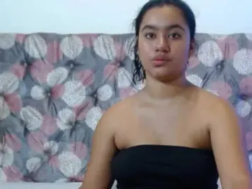 NoiraVale  live sex cam