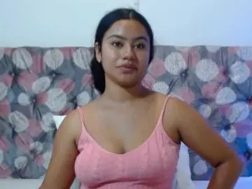 NoiraVale  live sex cam