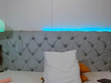 NoiraVale  live sex cam