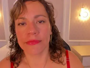 Gipsela-gomez  live sex cam