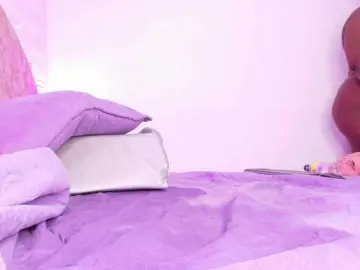 Ssusy-ebony  live sex cam