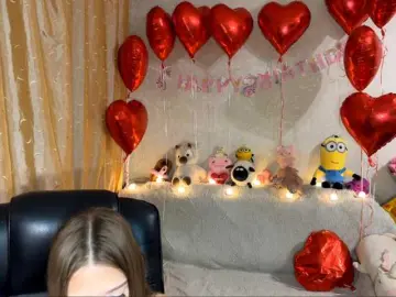 Urcutiebunny  live sex cam