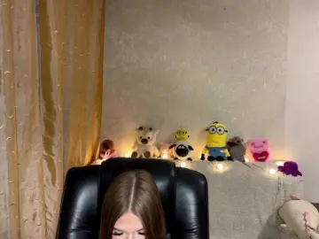 Urcutiebunny  live sex cam