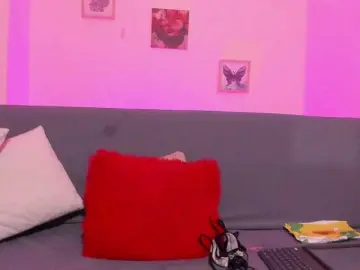 Alana-Dolly  live sex cam