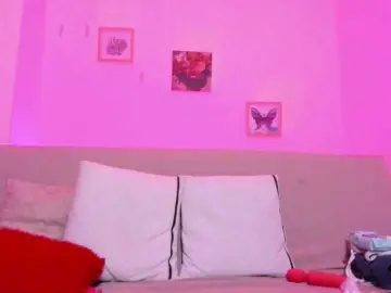 Alana-Dolly  live sex cam