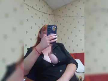 Elijah95  live sex cam