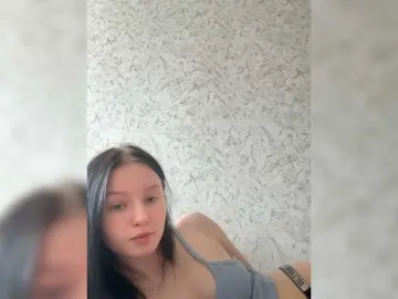 Hotgirrrl  live sex cam
