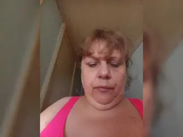 Juliet-A  live sex cam
