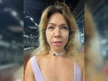 Lexy-Luna  live sex cam