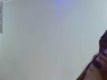 MAGHENTA  live sex cam