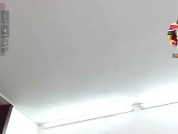 MAGHENTA  live sex cam