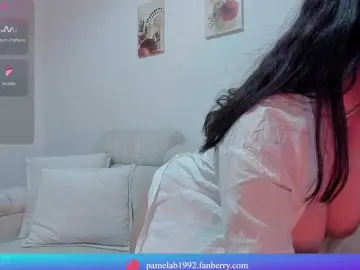 PamelaBliss  live sex cam