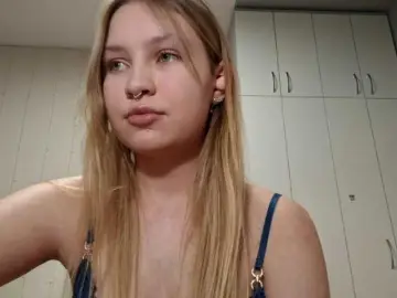 PeonyPinchX  live sex cam