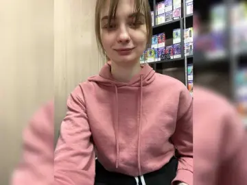 Wild-catt  live sex cam