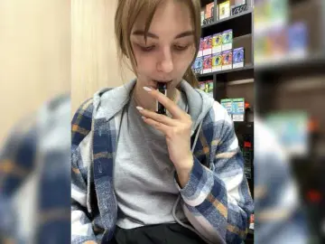 Wild-catt  live sex cam