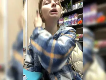 Wild-catt  live sex cam