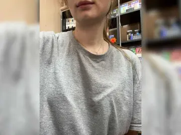 Wild-catt  live sex cam
