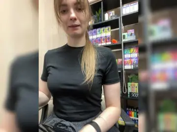 Wild-catt  live sex cam