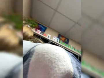 Wild-catt  live sex cam
