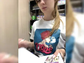 Wild-catt  live sex cam
