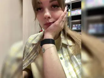 Wild-catt  live sex cam