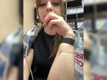 Wild-catt  live sex cam