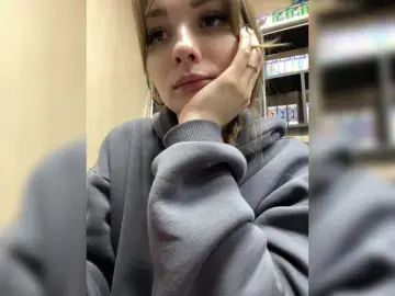 Wild-catt  live sex cam