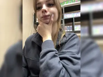 Wild-catt  live sex cam