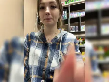 Wild-catt  live sex cam