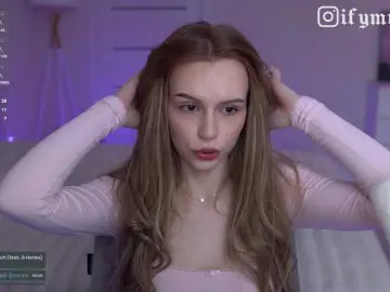 Fymryn  live sex cam