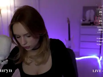 Fymryn  live sex cam