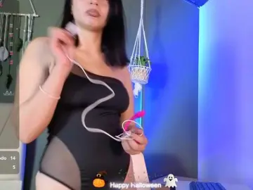 Lilit-noir  live sex cam