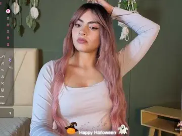 Lilit-noir  live sex cam