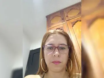 Simoneta  live sex cam