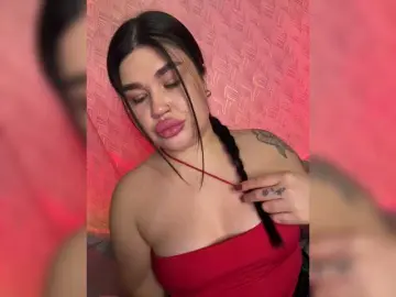 Suchka-black-  live sex cam