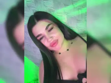 Suchka-black-  live sex cam