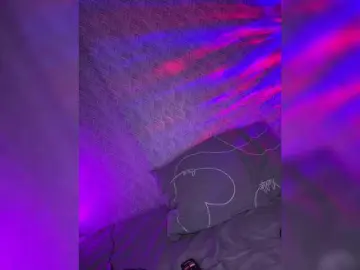 Suchka-black-  live sex cam