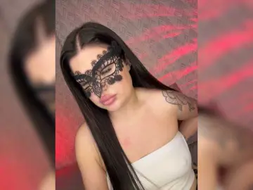 Suchka-black-  live sex cam