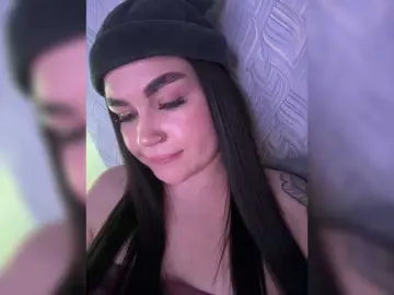 Suchka-black-  live sex cam