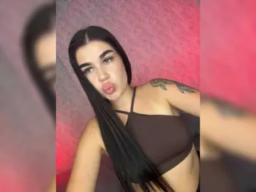 Suchka-black-  live sex cam