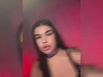 Suchka-black-  live sex cam