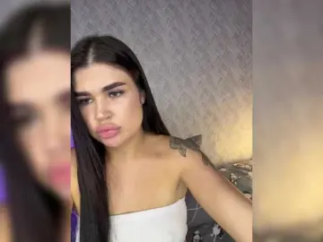 Suchka-black-  live sex cam