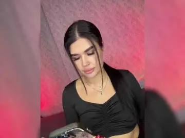 Suchka-black-  live sex cam