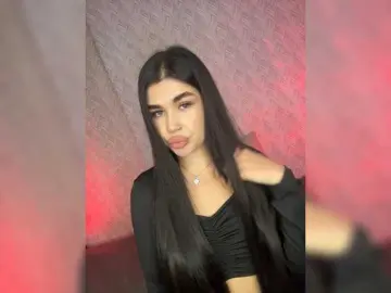 Suchka-black-  live sex cam