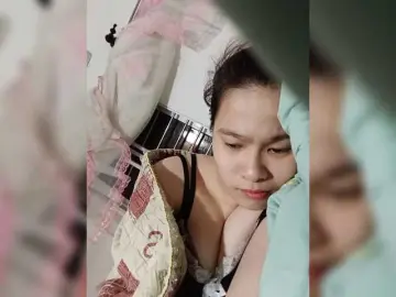 Bella-Na  live sex cam