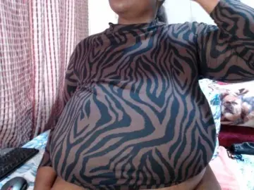 BustyBabeX  live sex cam