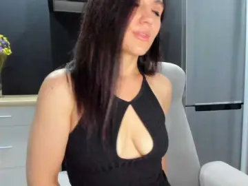 Dixii_life  live sex cam