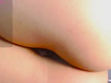 Evah-lee  live sex cam