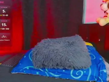 Evah-lee  live sex cam