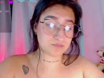 Evah-lee  live sex cam